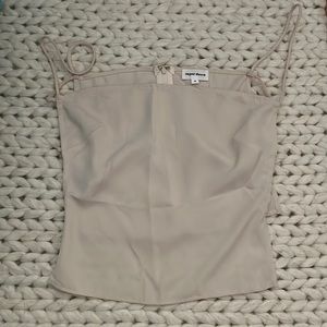 Superdown cream open side cropped going out top